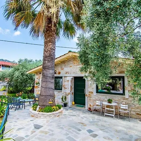 Kastro Stone House Holiday home