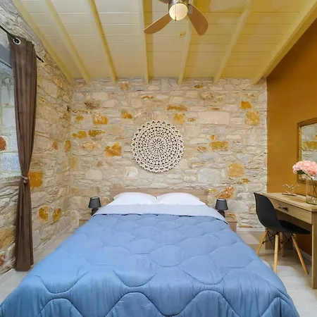 Kastro Stone House * 斯卡拉伯塔麦斯