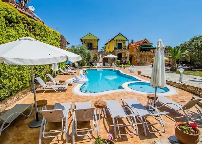 Kastro Stone House *